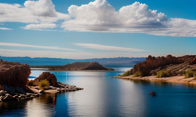 Kayaking Lake Havasu